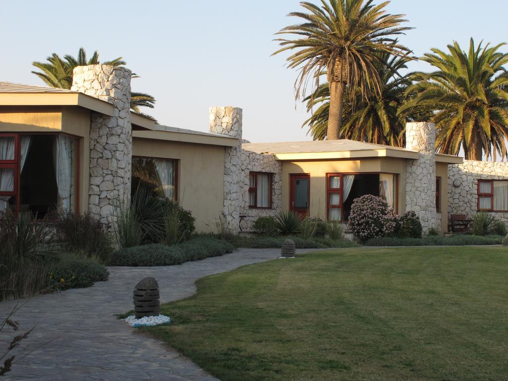 Roessmund Lodge Swakopmund Bagian luar foto