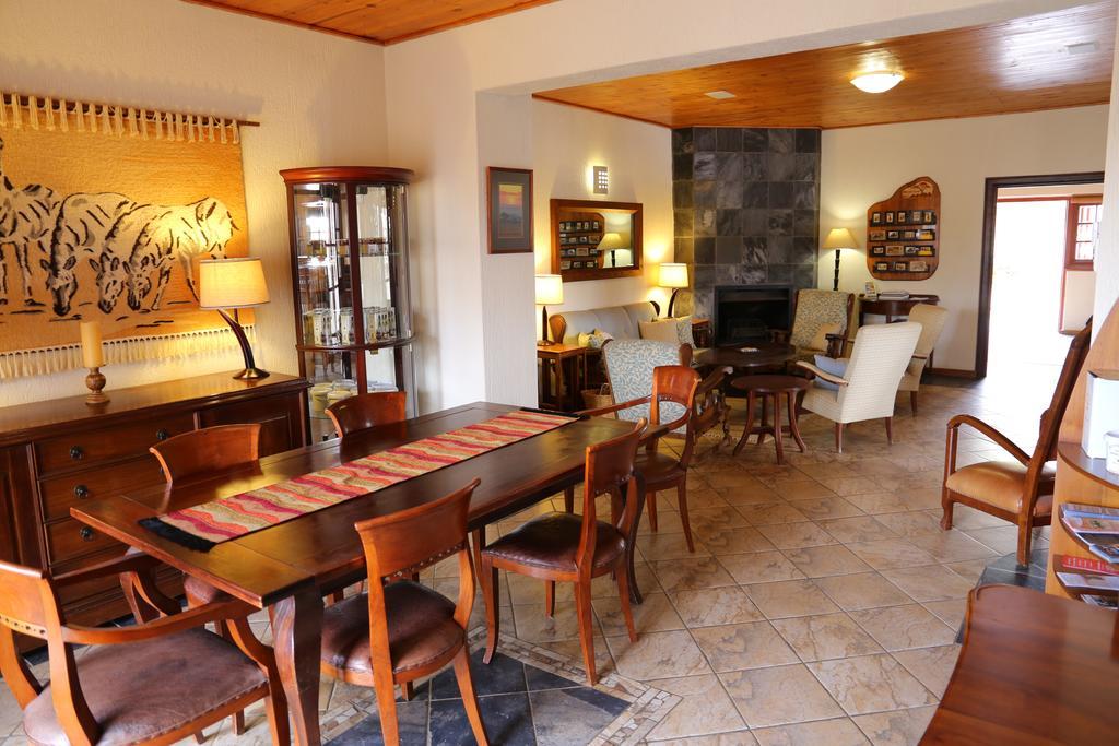 Roessmund Lodge Swakopmund Bagian luar foto