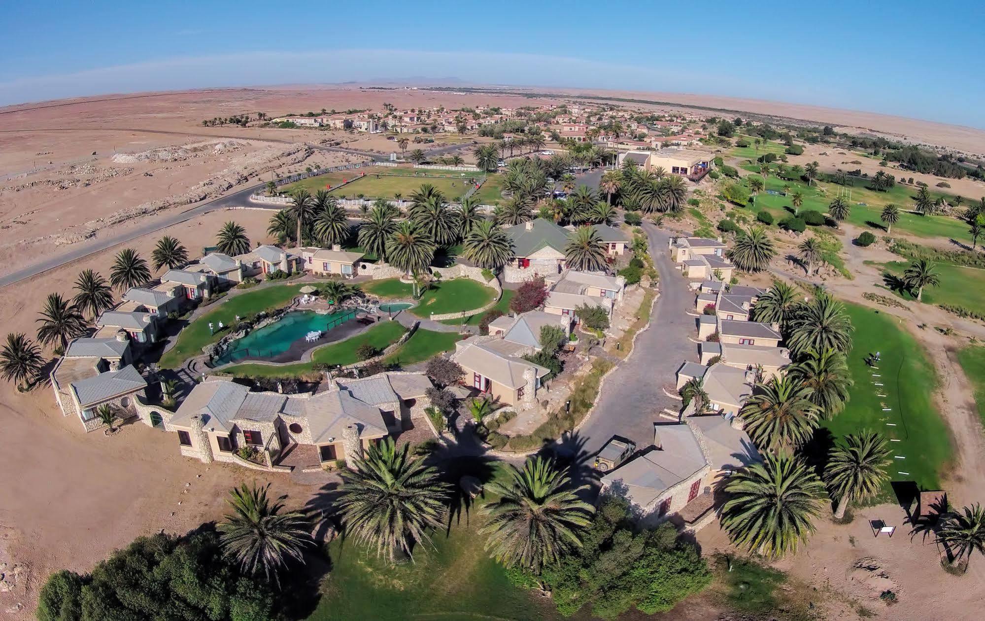 Roessmund Lodge Swakopmund Bagian luar foto