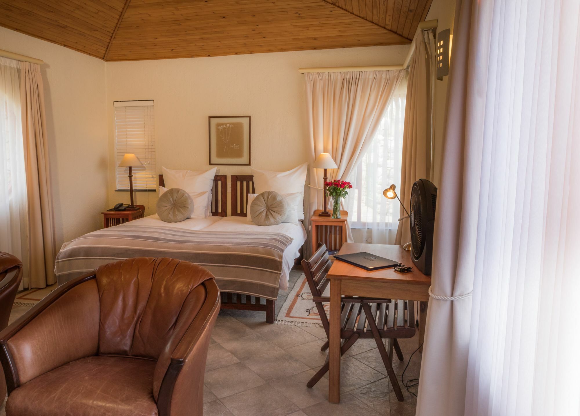 Roessmund Lodge Swakopmund Bagian luar foto